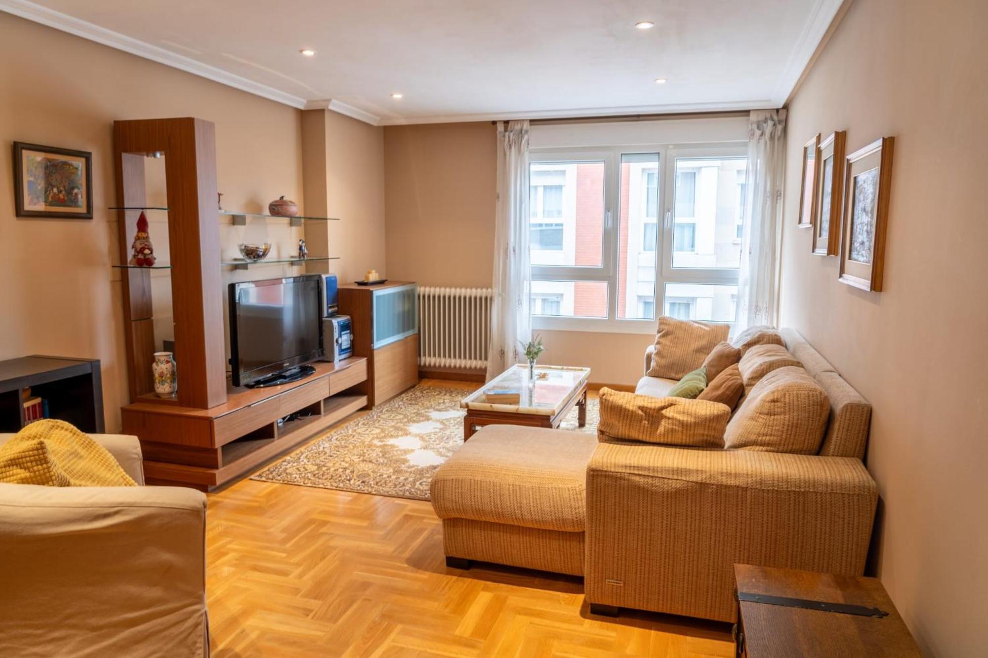 Apartamento Mayte Pola de Siero Екстер'єр фото